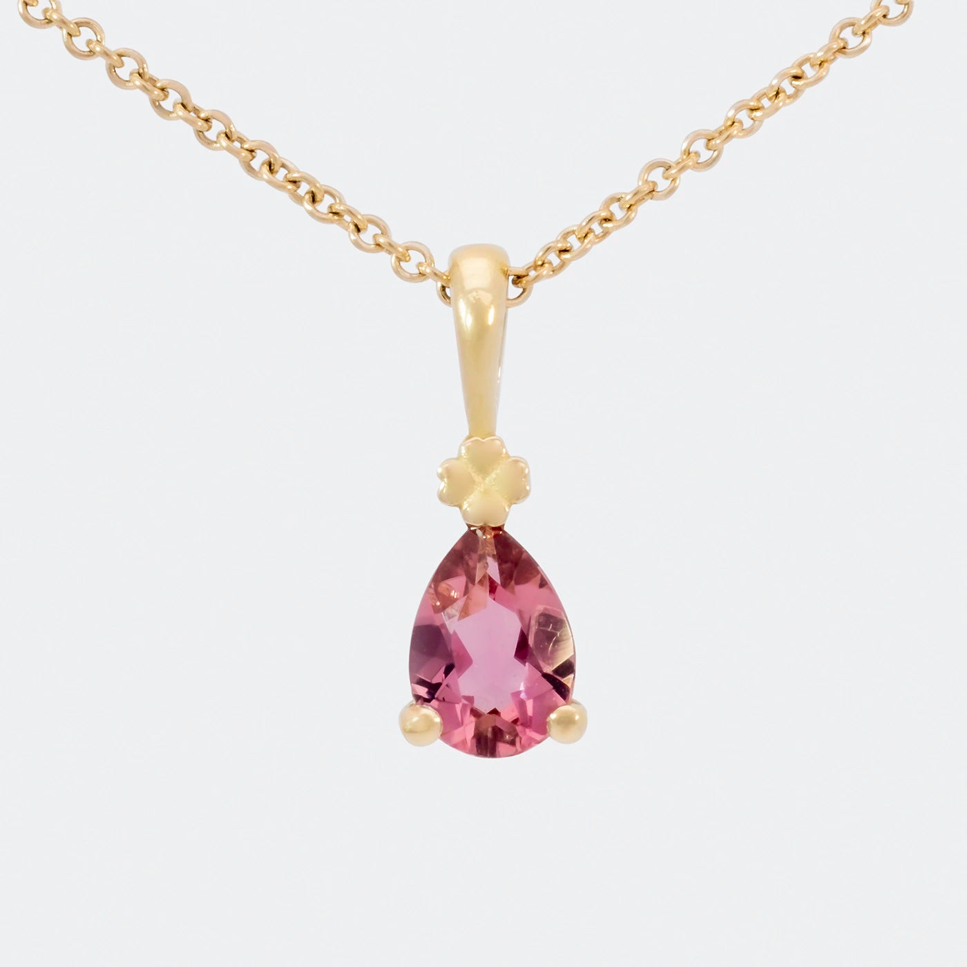 Anhaenger Blossom an Kette rosa Turmalin Tropfen Gelbgold Frontansicht