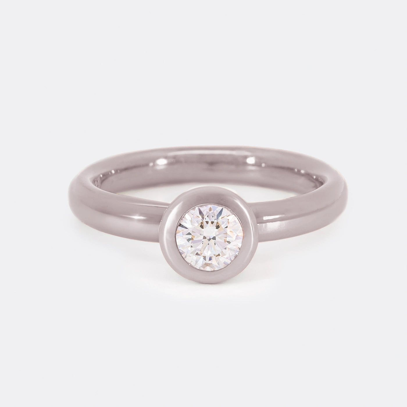 Ring 750er Weissgold Balance Modell 0.4ct Brillant Frontansicht