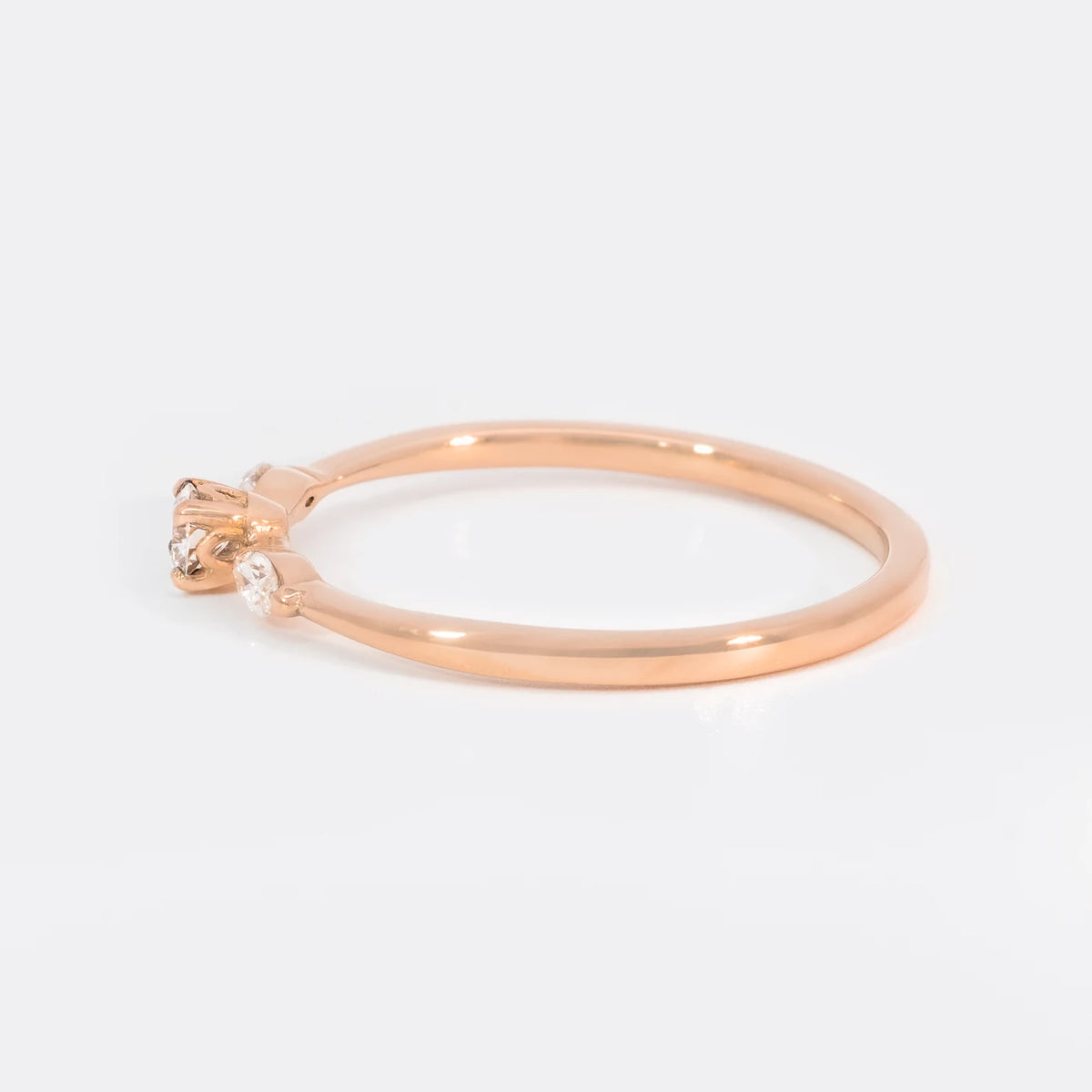 Ring Petite Fleur Brillant 0,1 ct aus 750er Roségold - Seitenansicht 90°