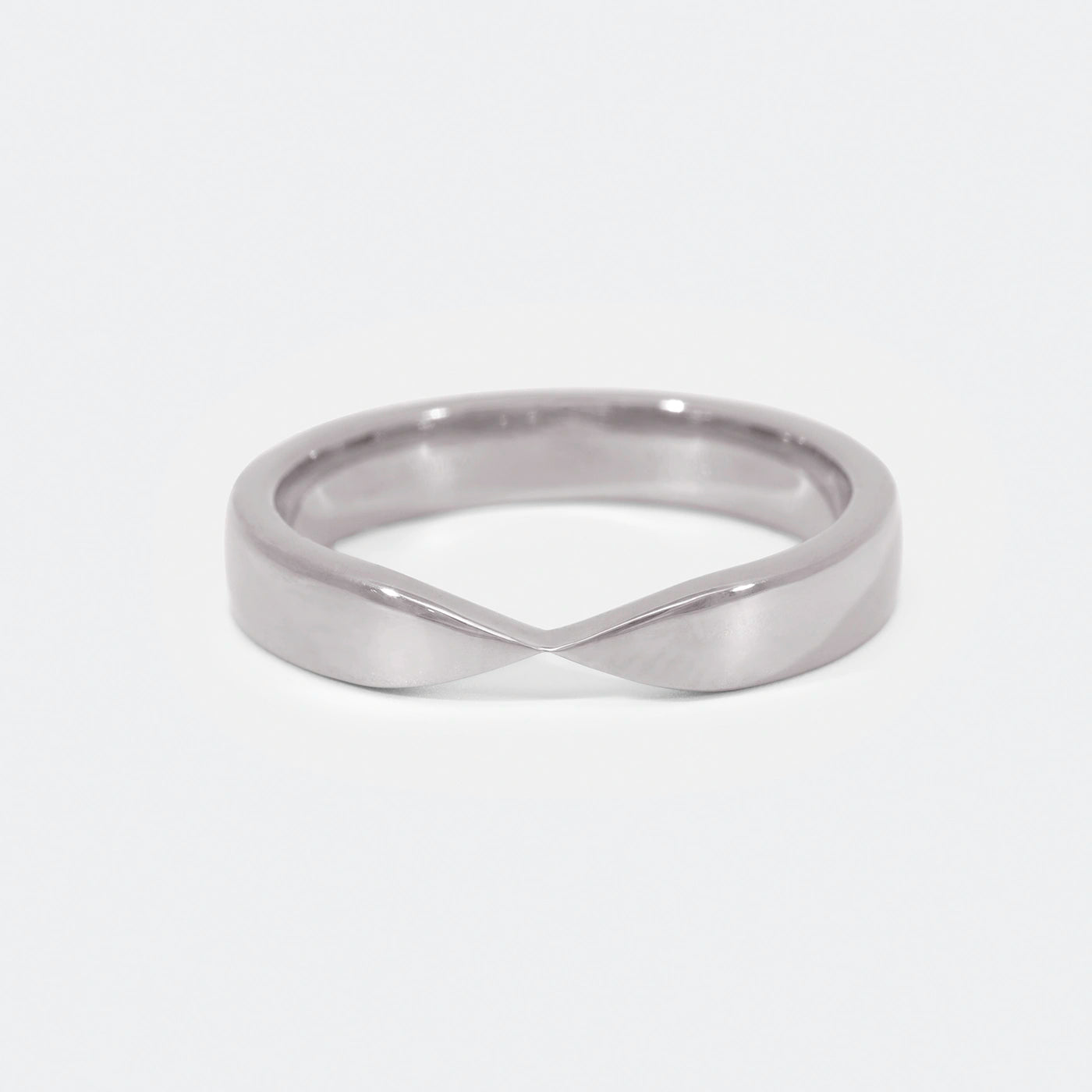 Front Ansicht Ring Rendezvous aus 950er Platin