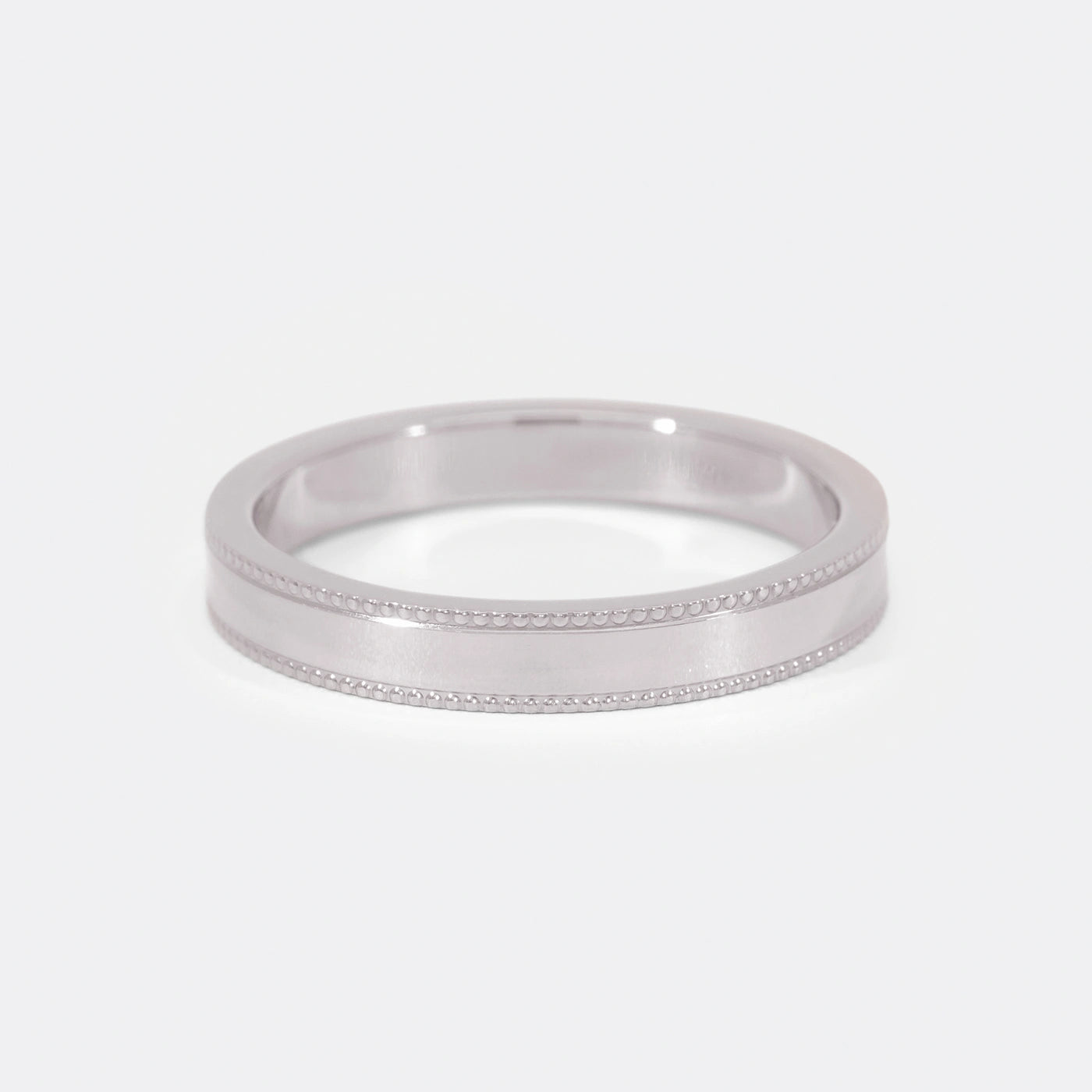 Front Ansicht Damenring aus Platin im Vintage Design