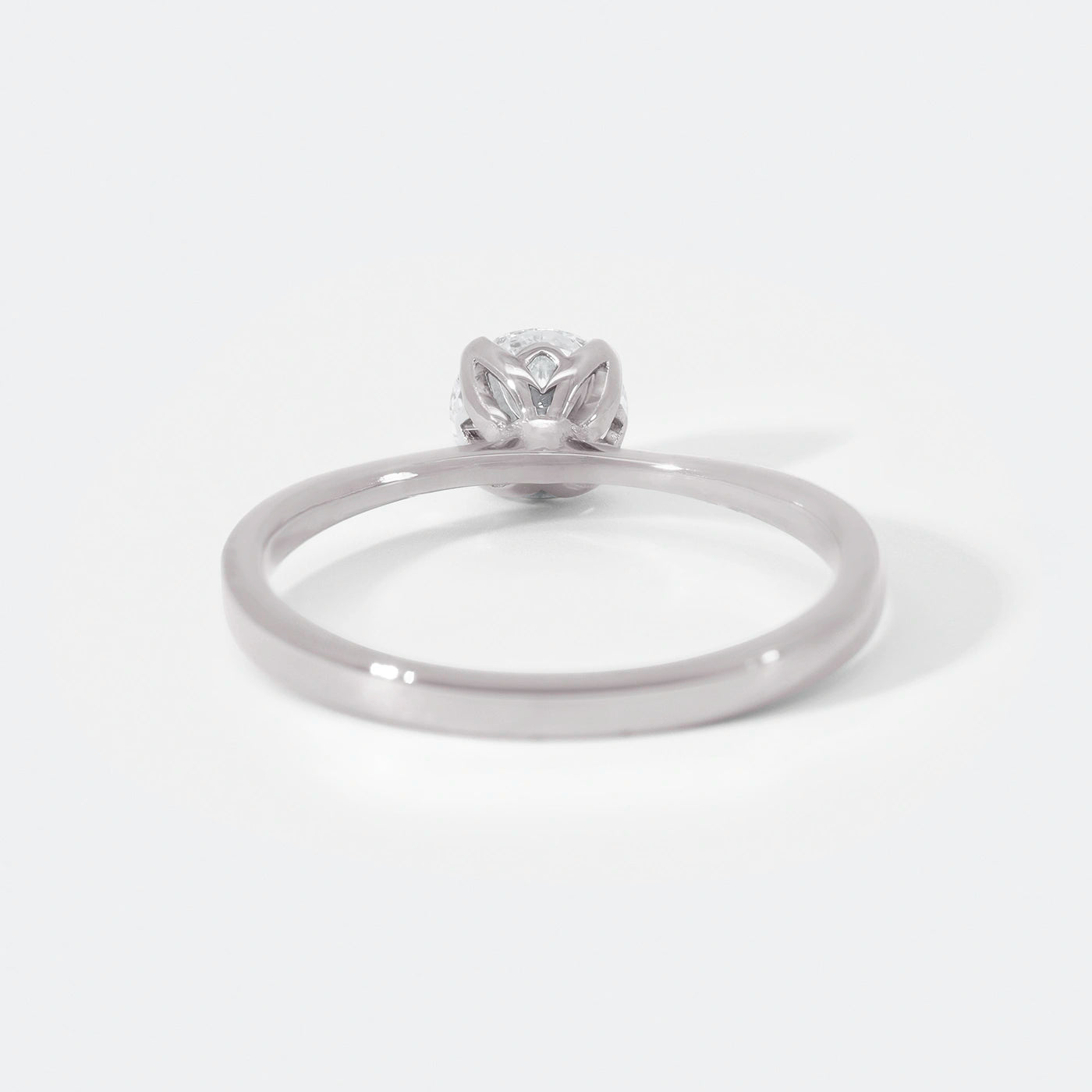 Ring Petite Fleur Solitair Platin 0.75ct Brillant Rueckansicht
