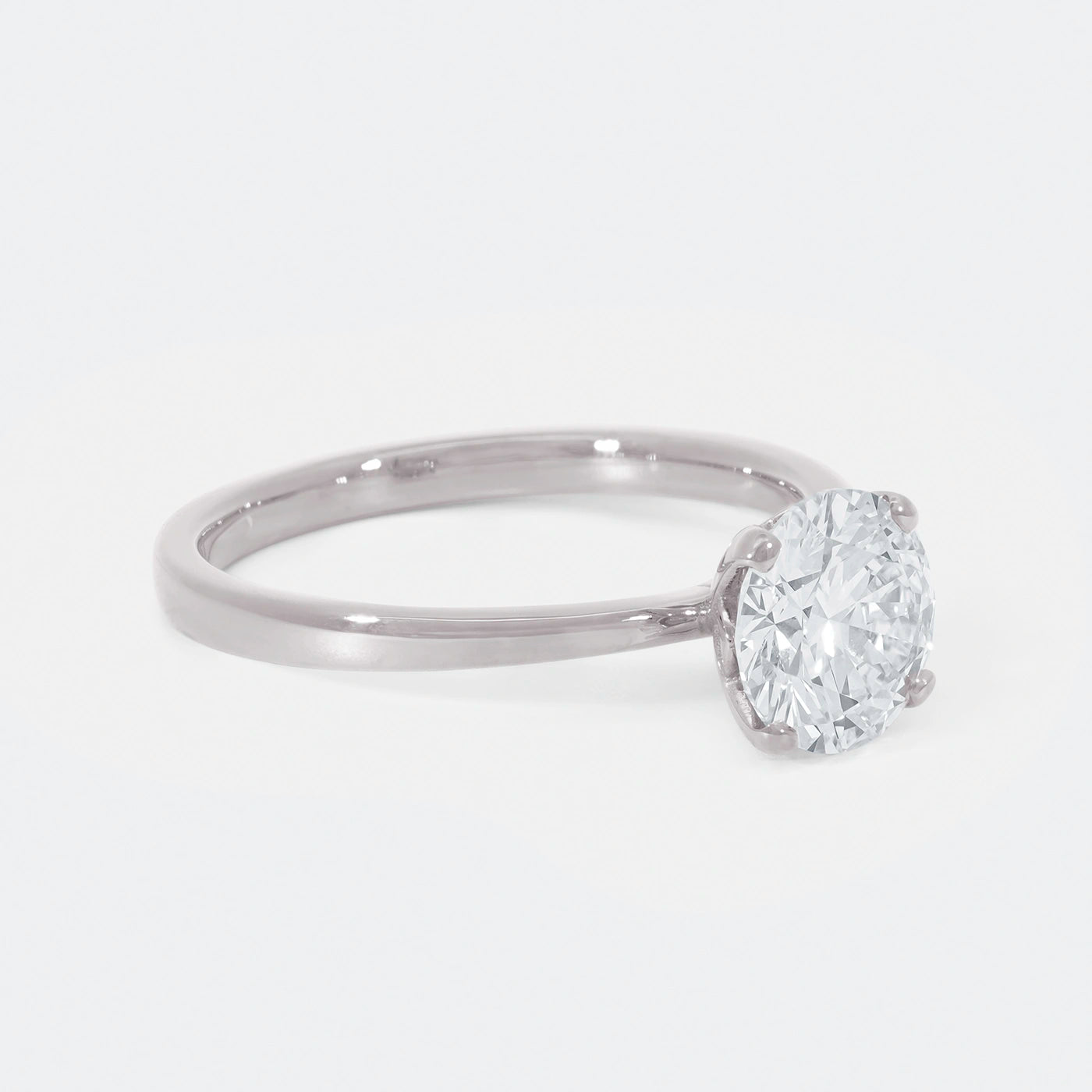 Ring Petite Fleur Solitair Platin 1.50ct Brillant Frontansicht 75Grad rechts gedreht