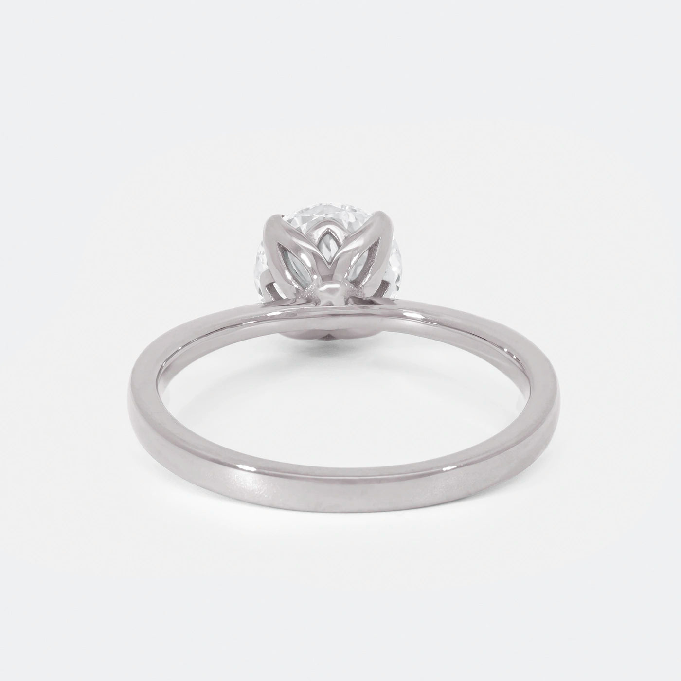 Ring Petite Fleur Solitair Platin 1.50ct Brillant Rueckansicht