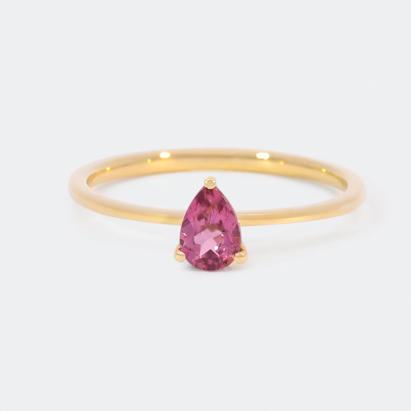 Ring Blossom ein rosa Turmalin Gelbgold Frontansicht