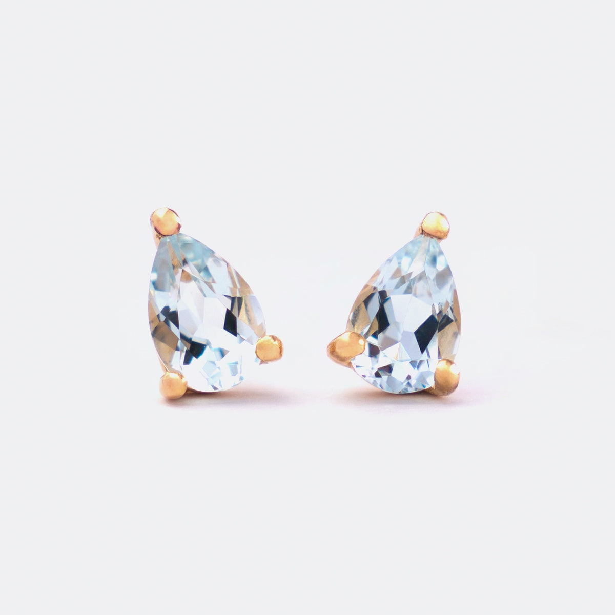 ohrstecker-blossom-gross-topas-hellblau-6x4mm-925er-sterlingsilber-vergoldet-front